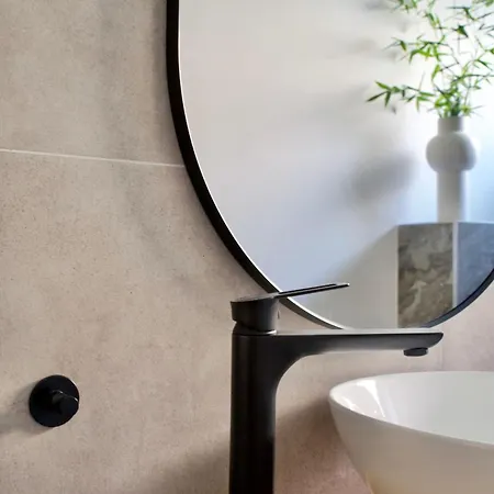 公寓 Lavandinaluxe App